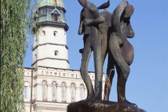 FONTANNA GRAJKÓW, 1970, brąz, granit, 5 m 20 cm, Kraków, Plac Wolnica