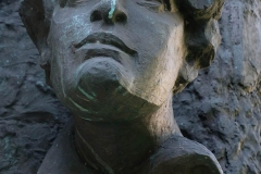 POMNIK PIWNICY POD BARANAMI, 2000, Magdalena Pruszyńska