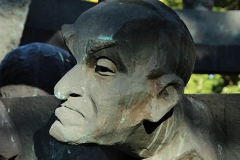 POMNIK PIWNICY POD BARANAMI, 2000, Jerzy Turowicz