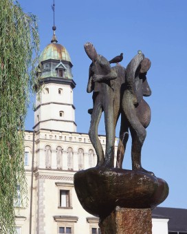 MUSICIANS FOUNTAIN, 1970, bronze, granite, 5 m 20 cm, Cracow, Wolnica Square