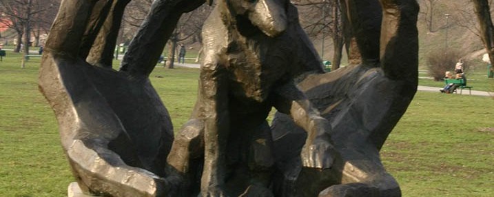 MONUMENT TO DŻOK THE DOG, 2001, bronze, Cracow