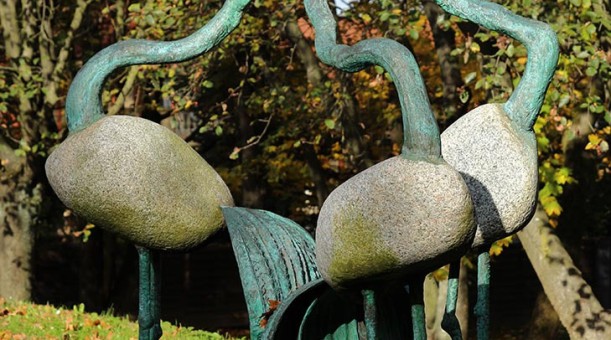 ŻURAWIE, 1992, granit, brąz