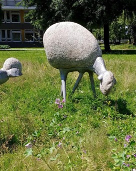 SHEEP, 1968, granite, aluminium, Cracow, Agricultural University